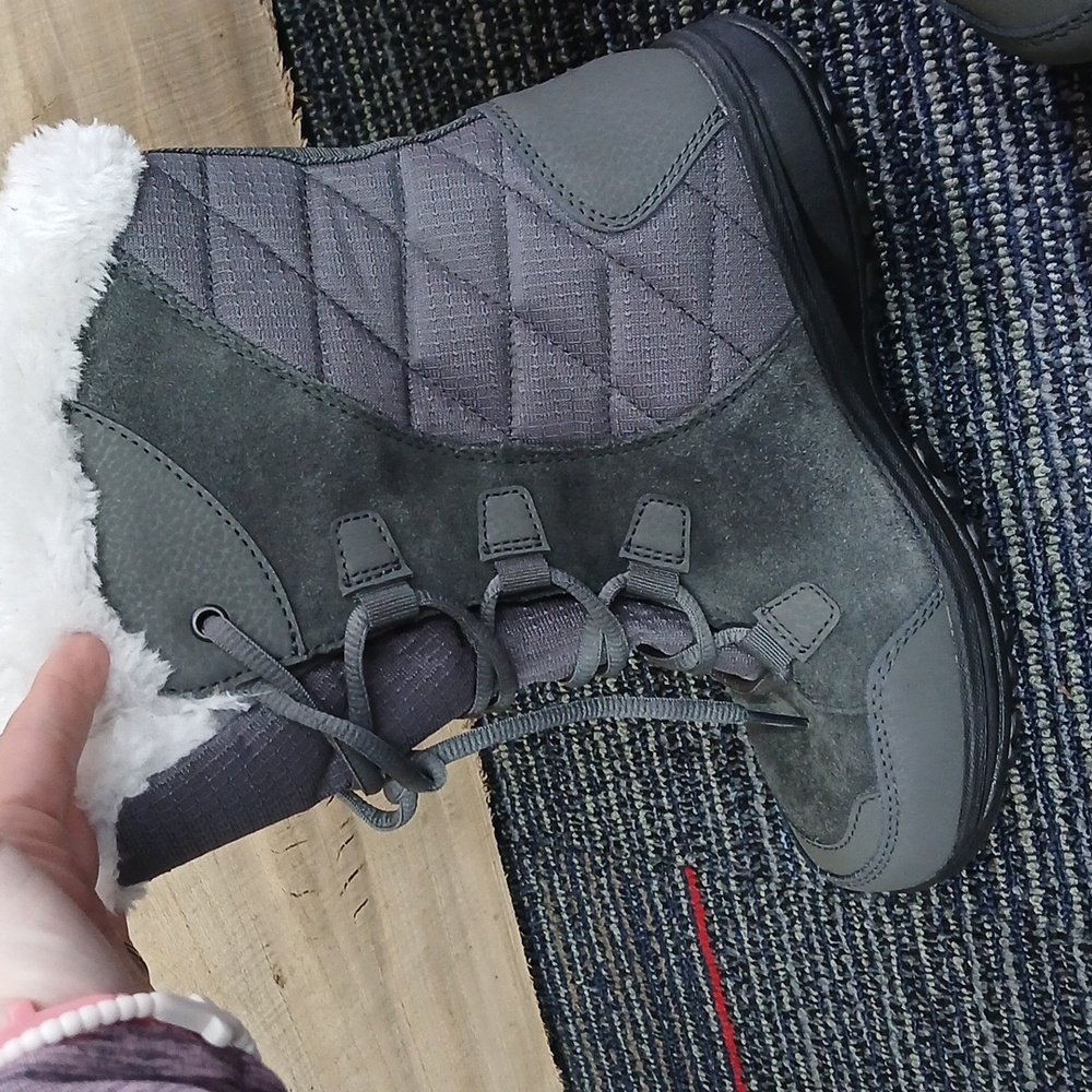 Columbia Ice Maiden II Gray Insulated Waterproof Snow Boots Women's Size 6 - Picture 8 of 9